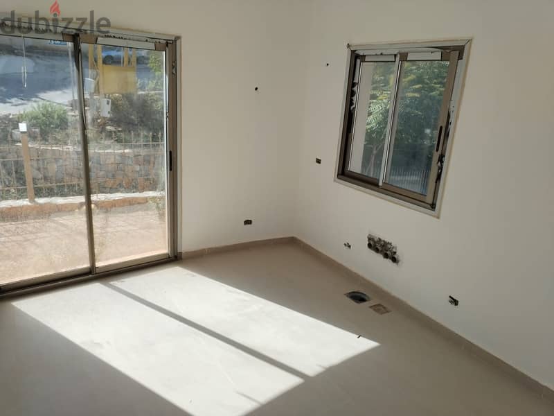 300m2 apartment+150m2 garden+open mountain view for sale in Mar Chaaya 10
