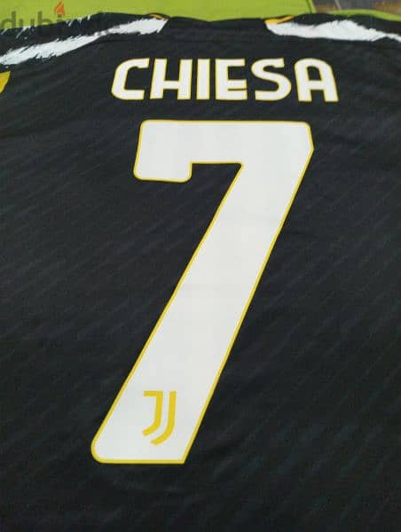 Juventus Chiesa Football Shirt & Short 2023-24 2
