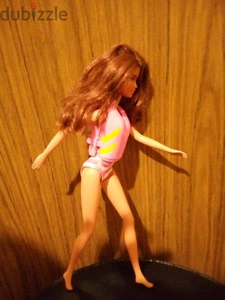 TERESA CALI GIRL Mattel 2000 dressed doll has bending legs=16$ 5