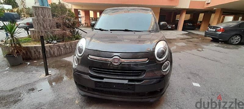 Fiat 500L used like new black for sale 6
