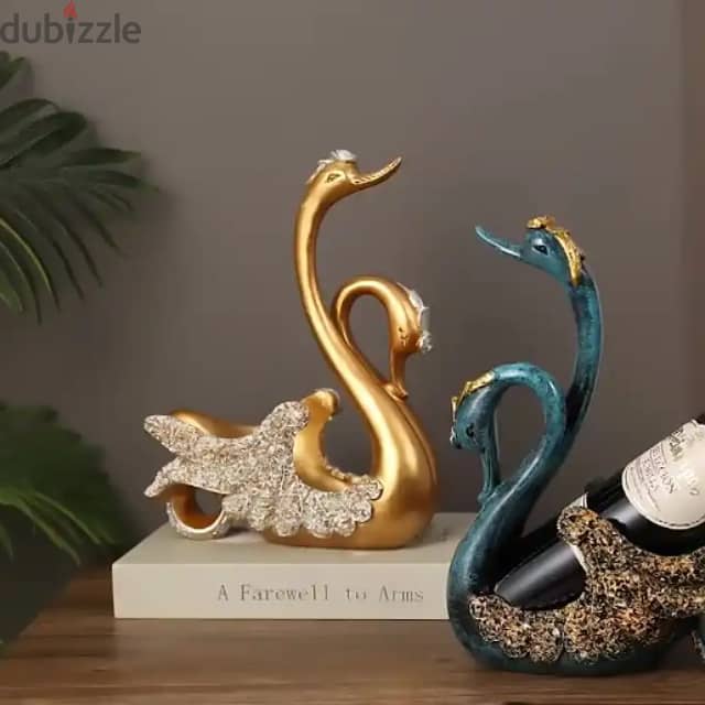Couple Swan Wine Rack in Elegant Blue and Gold 4
