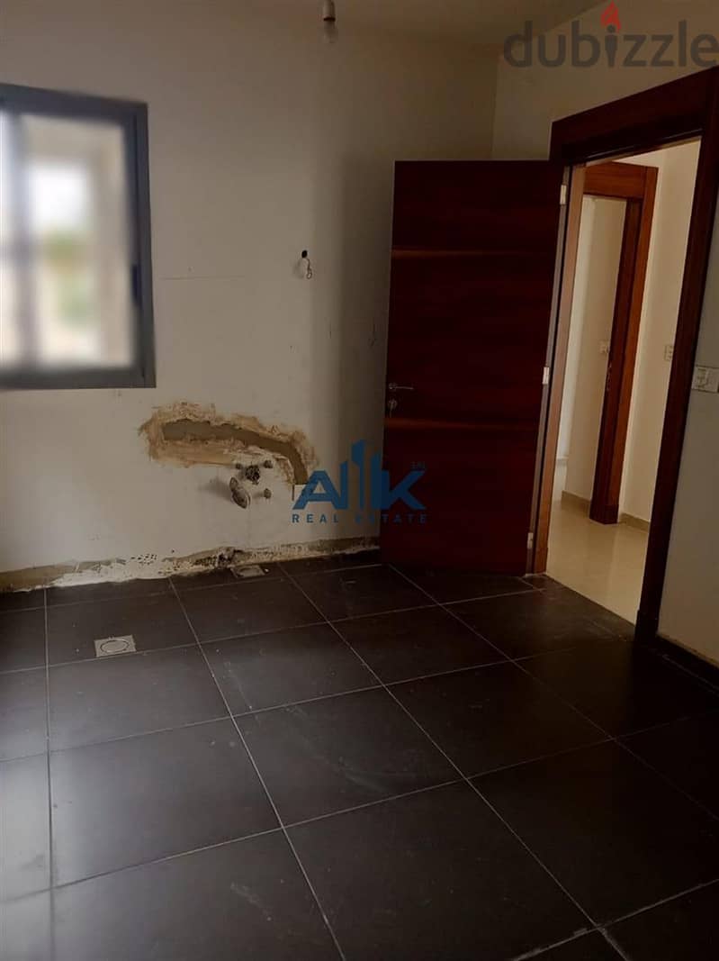 CATCHY 145 Sq. FOR SALE In HAZMIEH - NEW MAR TAKLA! 3