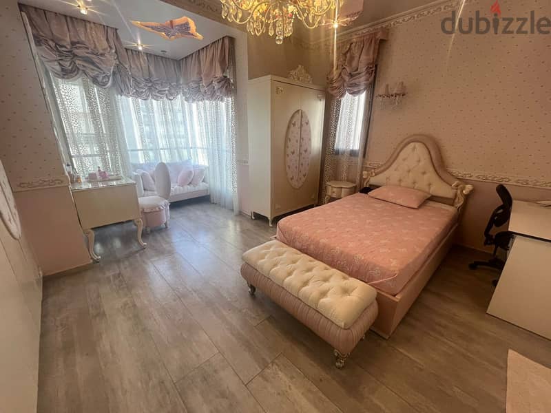 Luxurious Apartment For Sale in Tallet al khayatشقة فاخرة للبيع في تلة 10