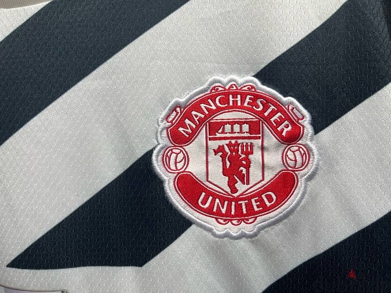 manchester united third 20/21 110 years of stripes at Old Trafford kit 4