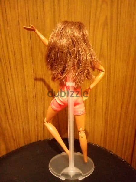 MADE TO MOVE Brunette Barbie As new 22 JOINTS, body flexi parts=26$ 8