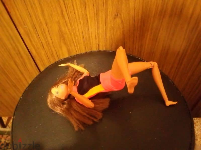 MADE TO MOVE Brunette Barbie As new 22 JOINTS, body flexi parts=26$ 7