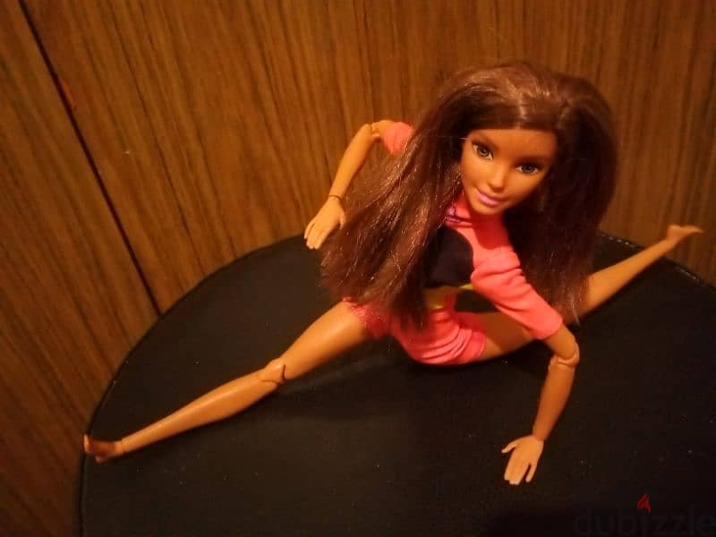 MADE TO MOVE Brunette Barbie As new 22 JOINTS, body flexi parts=26$ 3