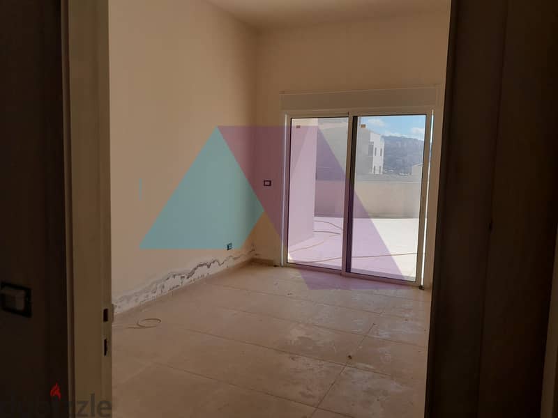 A 130 m2 apartment +100m2 roof for sale in Byakout 4