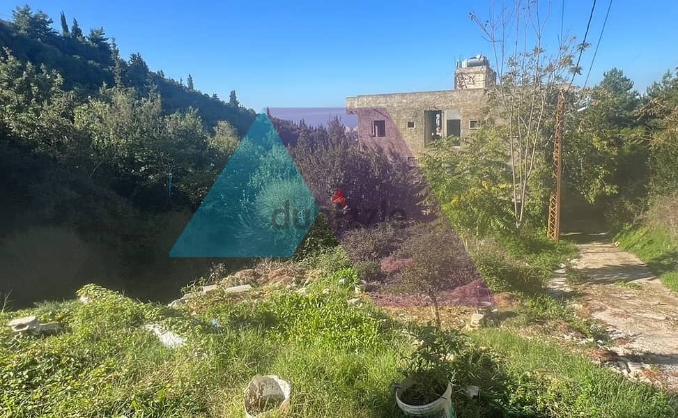 A 850 m2 land+open sea view for sale in Fatqa-أرض للبيع في فتقا 0