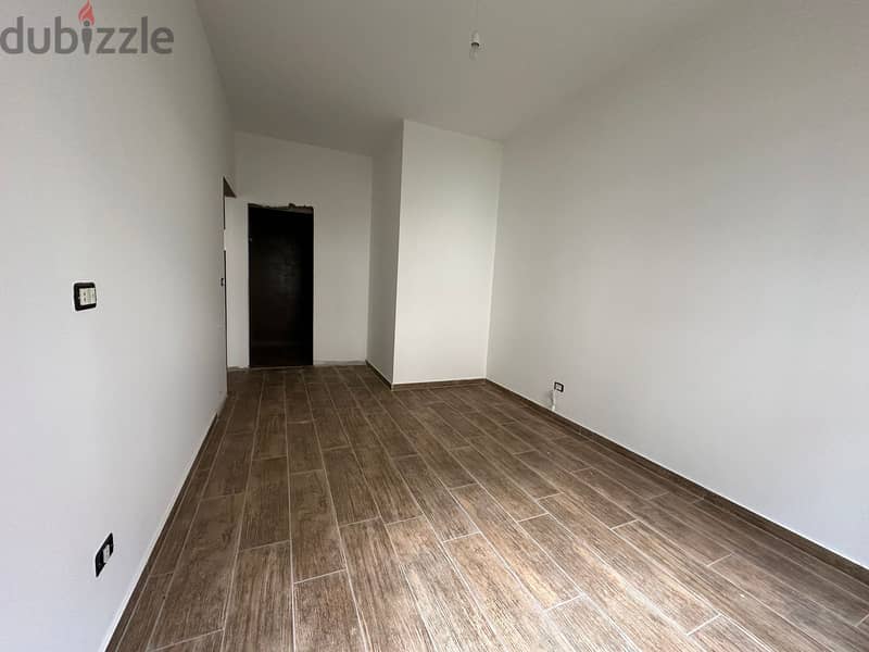165 m² new Apartment For Sale in Mazraaet Yachouh! 1