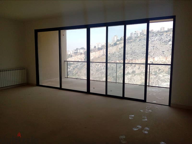 L00840-Luxurious Apartment For Sale in a Project in Antelias Metn 2