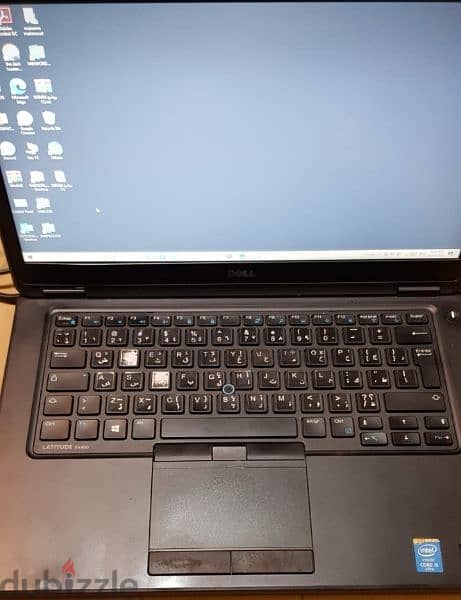 super clean laptop with sd card free 4