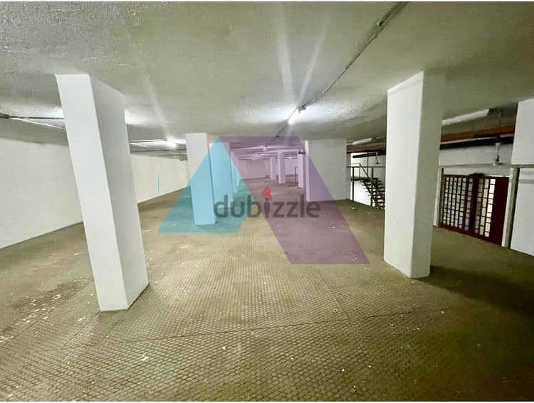 A 1000 m2 Warehouse for sale in Zalka 1