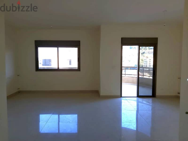 L05791-Well Maintained Apartment for Rent in Aoukar 8