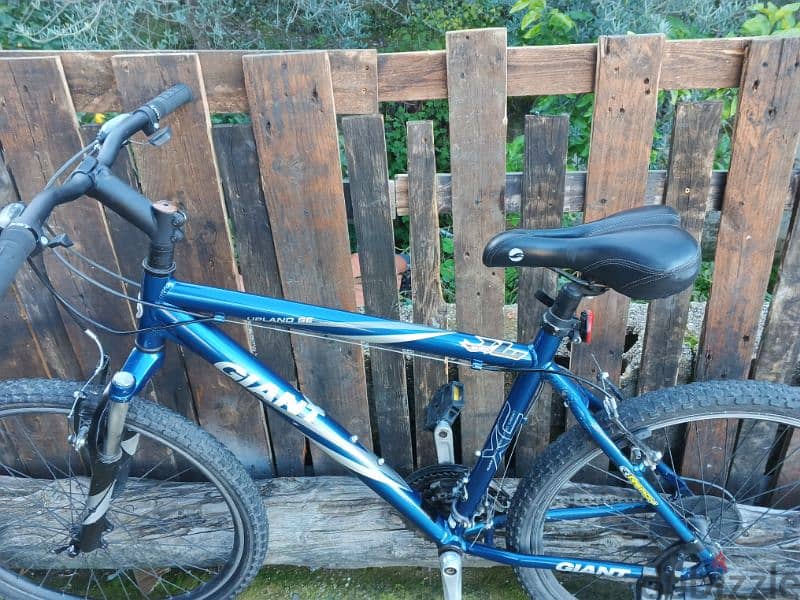 Giant upland se bike price hot sale