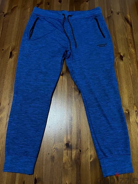 AMERICAN EAGLE & NEXT JOGGERS ( LARGE) 3
