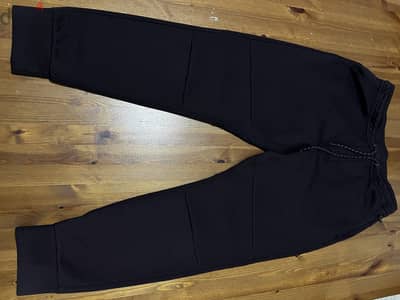 NEW AMERICAN EAGLE JOGGERS ( LARGE)