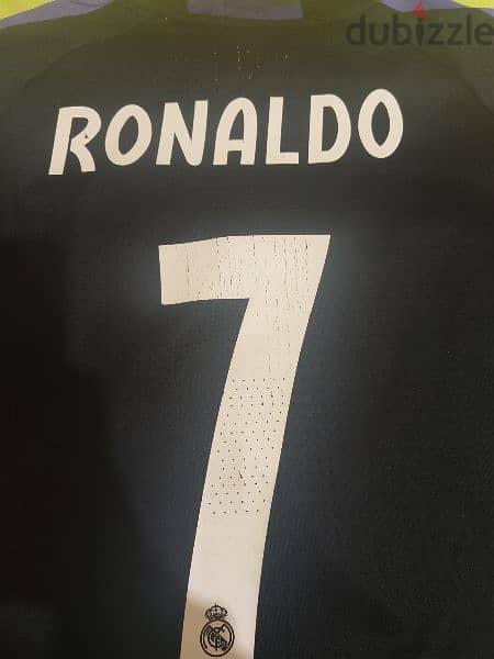 Real madrid 2 jerseys 2016-2017 ronaldo 4