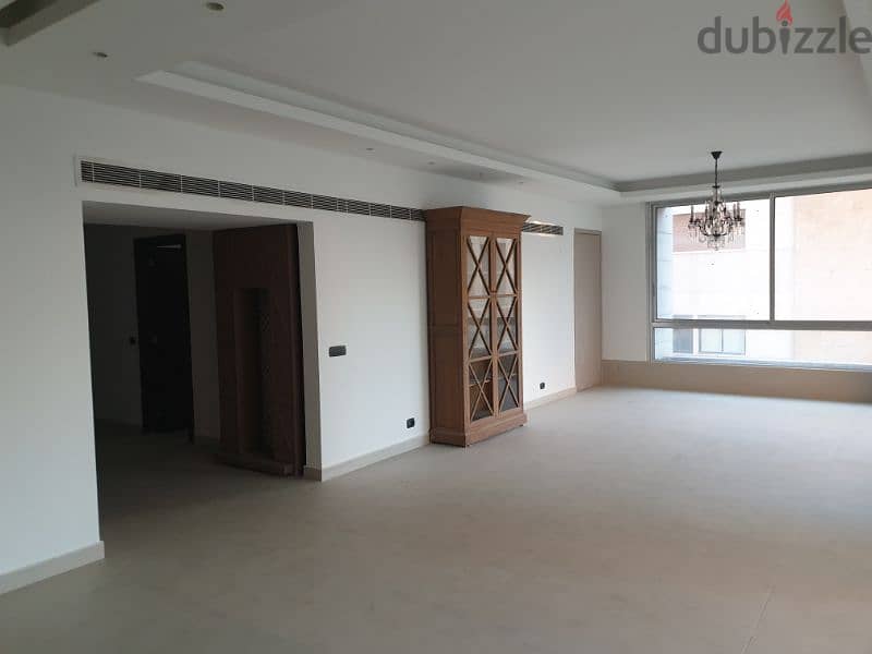 Apartment for sale in Achrafieh (Prime location)شقة للبيع في الأشرفية 5
