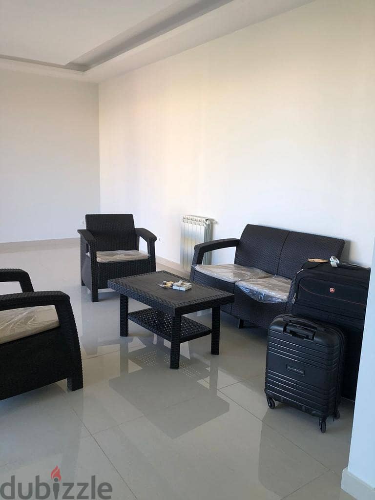 Elegant new 125 m² Apartment fo sale in Zekrit! 6