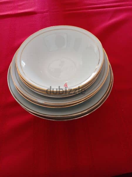 7 porcelaine bowls 2