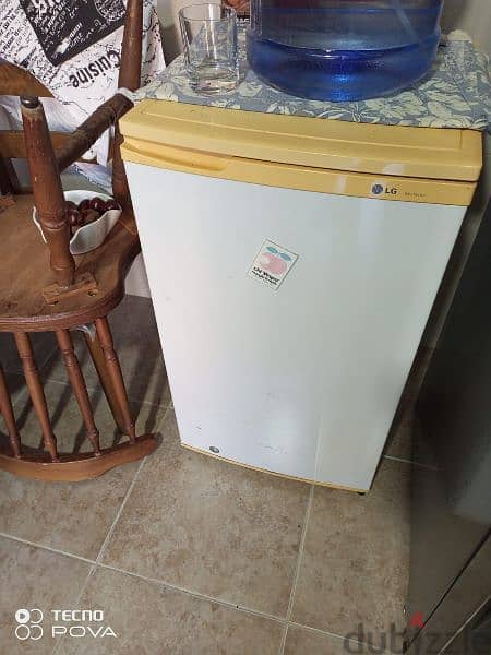 washing machine campomatic 1200rpm very good condition with fridge LG 4
