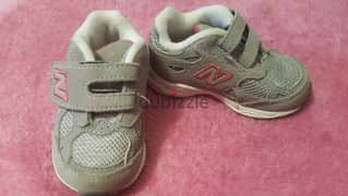 Baby girl shoes (size 18.5)
