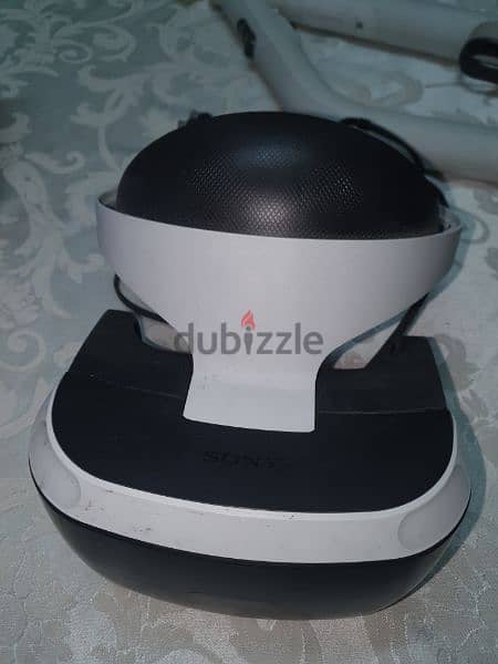 PlayStation VR + PS VR GUN + 1 VR CD 1