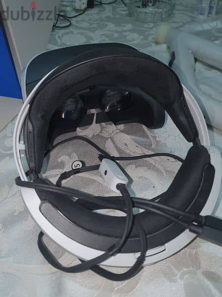 PlayStation VR + PS VR GUN + 1 VR CD 3