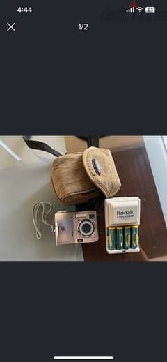 camera digital with memory card good condition 0