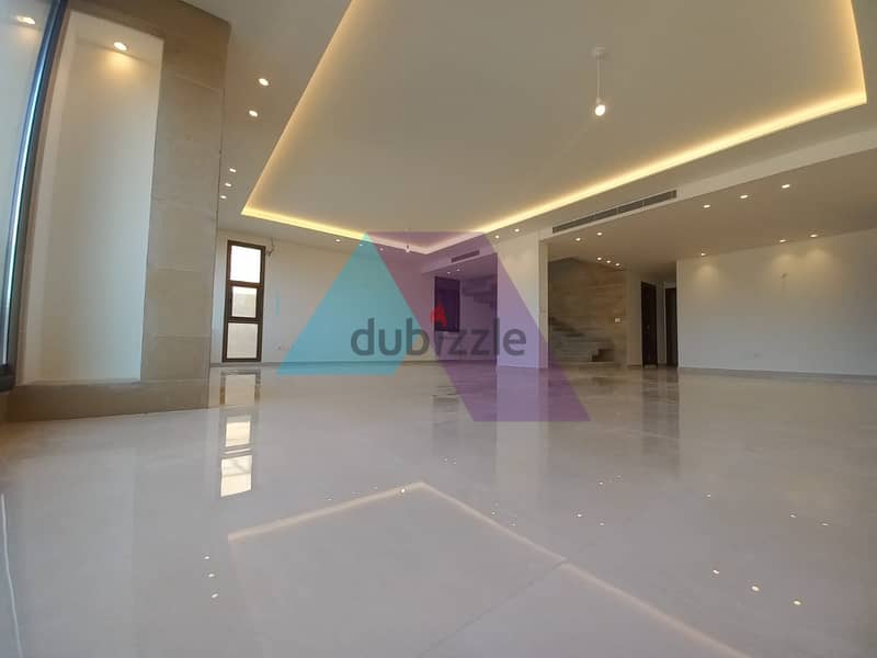 390 m2 Duplex+40 m2 terrace+open mountain/sea view for sale in Jamhour 2