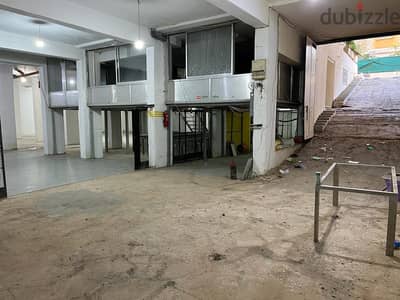 Warehouse for sale in Furn El Chebbak مستودع للبيع في فرن الشباك