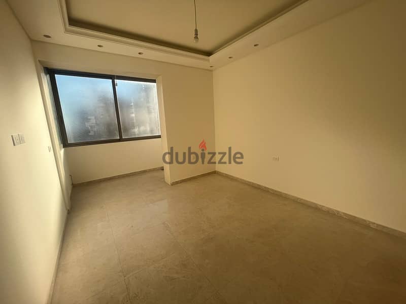 Brand New Apartment For Sale in Sakiet al-janzeerشقة جديدة للبيع 9