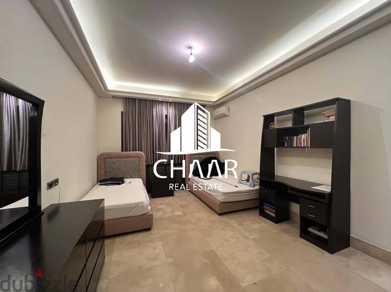 R1283 Unfurnished Apart for Sale in Ain El-Tineh 8