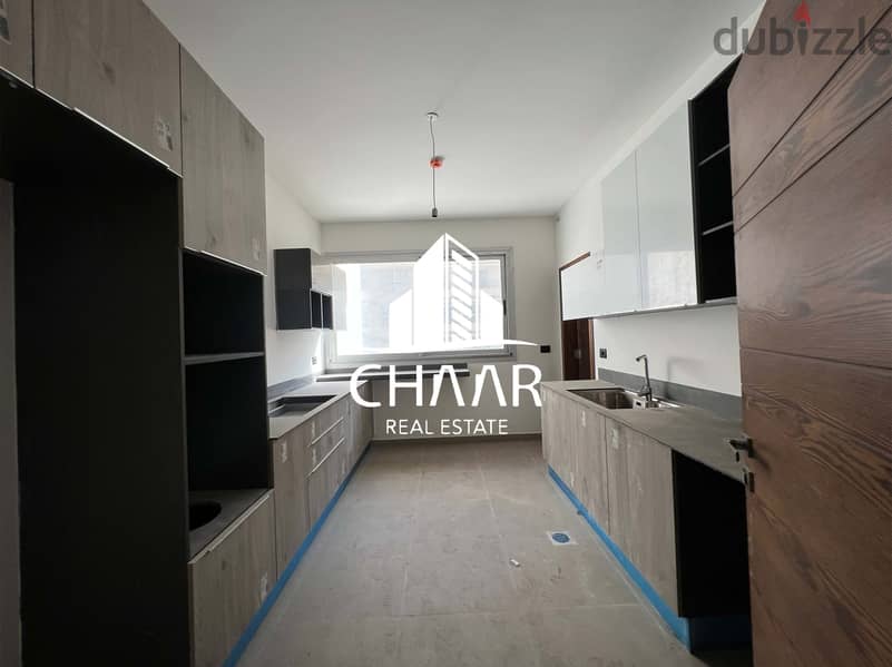 R1216 Bright Apartment for Sale in Raouche 10