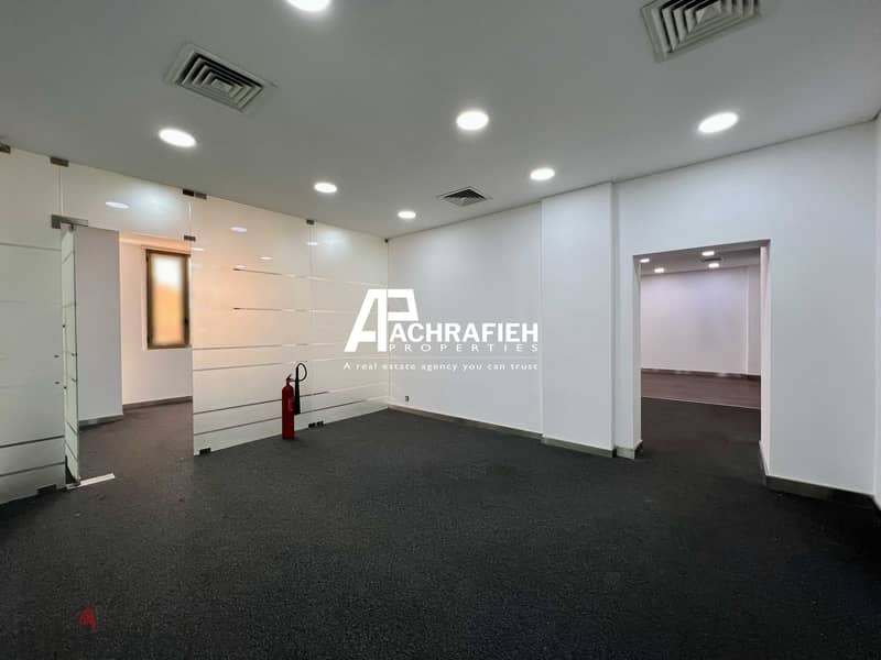 Office For Rent In Downtown - مكتب للأجار في وسط بيروت 6