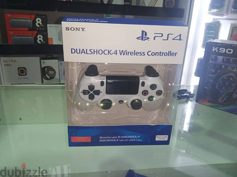 Brand New Original PS4 Controller 1
