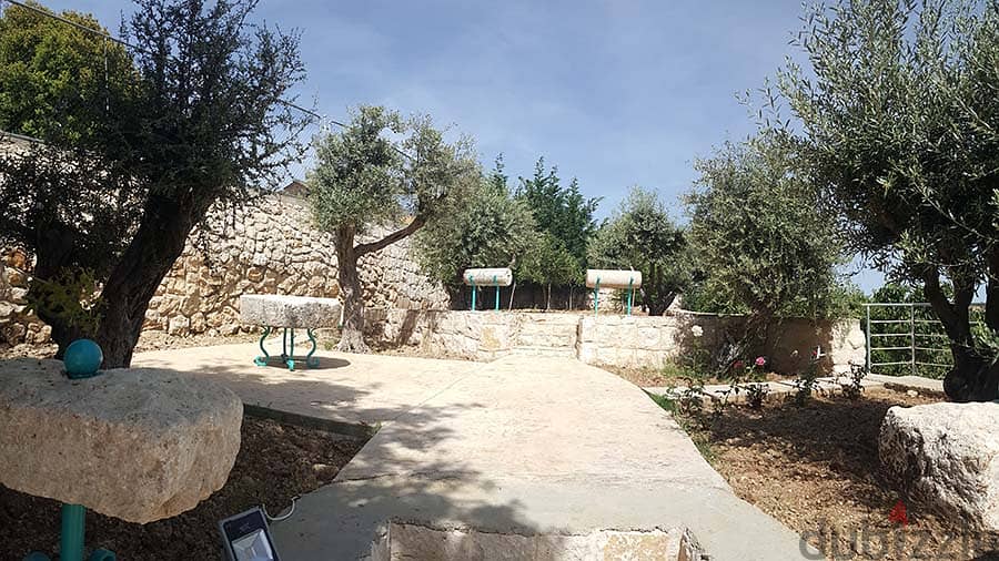 L04740-Cozy Villa For Rent Located on 2000 Sqm in Lehfed Jbeil 4