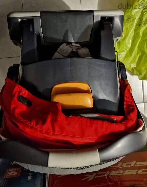 Chicco car seat first age 3