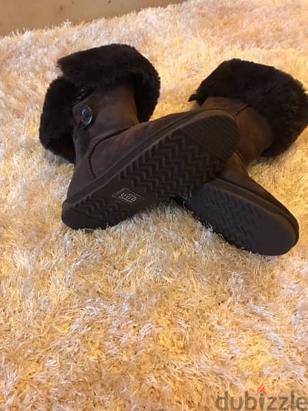 original UGGs boots 4