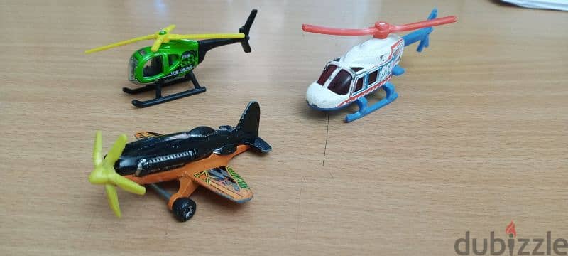 hot wheels planes 5$ EACH 1