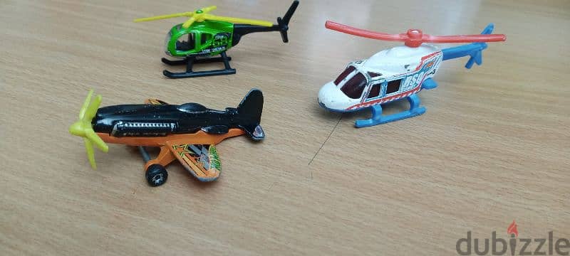 hot wheels planes 5$ EACH 2