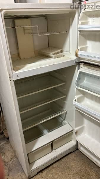 hotpoint american brand rerigerator working 100% 7