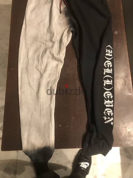 Elevenparis tracksuit (hoodie and sweatpants) size XXL fits Smaller 8