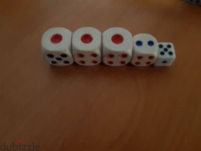 Dices available 1