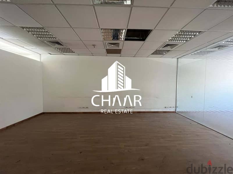 R1267 Spacious Office for Rent in Clemanceau 11