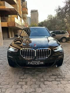 BMW X5 M-package 2019 black on black