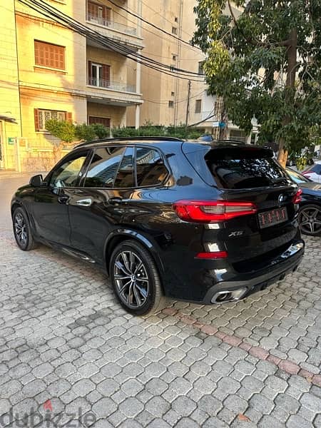 BMW X5 M-package 2019 black on black 3