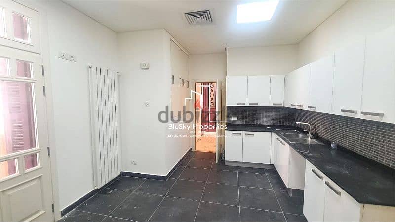 Apartment 233m² 3 beds For SALE In Clemenceau - شقة للبيع #RB 4