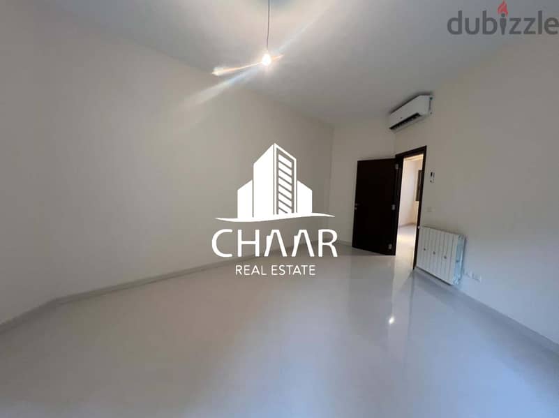 R1590 Outstanding Apartment for Sale in Sanayeh 5